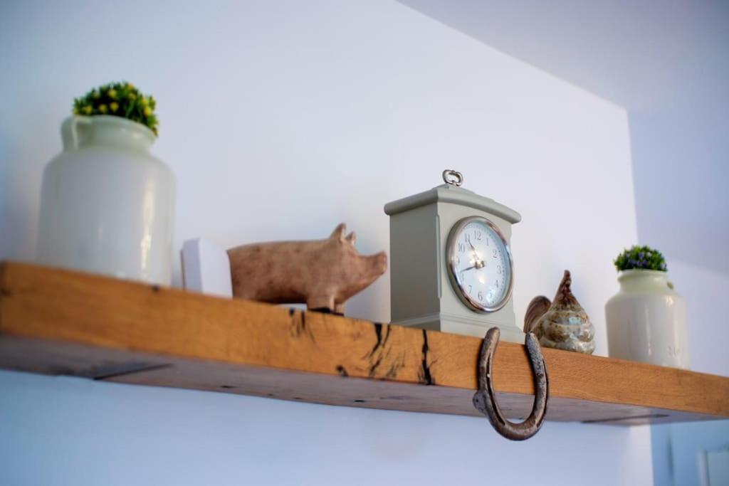 Mary Jane'S Cottage, Lettermacaward Doochary Esterno foto
