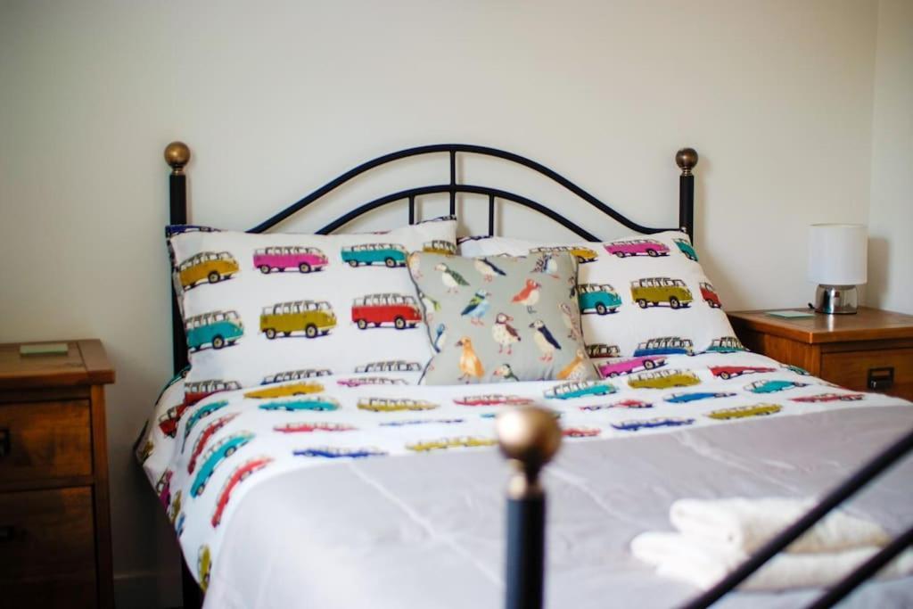 Mary Jane'S Cottage, Lettermacaward Doochary Esterno foto